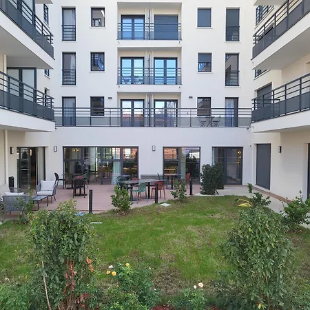 Aparthotel Zenao 3*